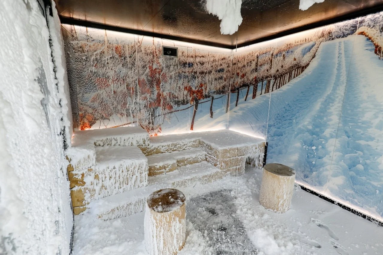 Schnee-Raum in der Winzer-Sauna im LEUZE